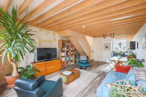 Photo 9- click for photo gallery